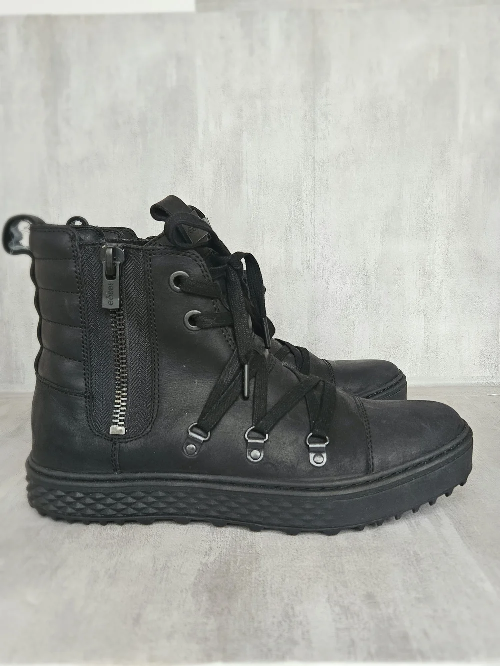 CODDI 2 Black Leather Sneaker Boots Mens 8 Womens 9.5 Dual Zip Like New
